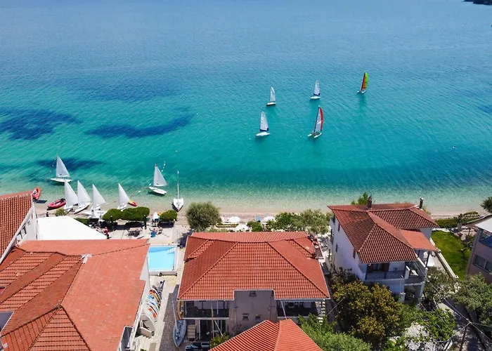 Club - 3 نِكيانا